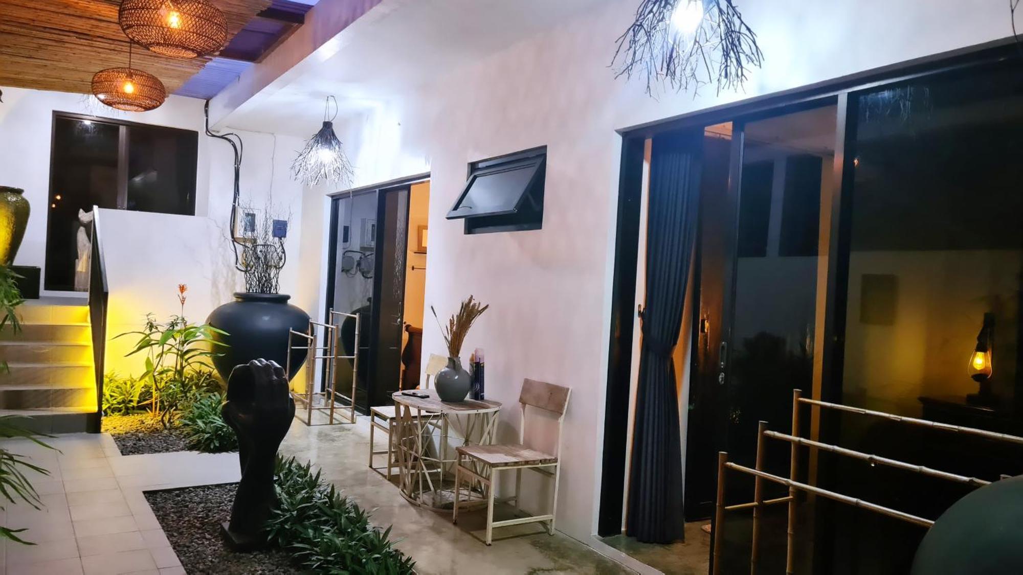 King'S Home Villa Bantul Exterior photo